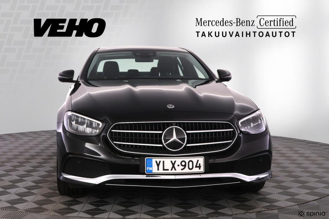 MERCEDES-BENZ E 2023