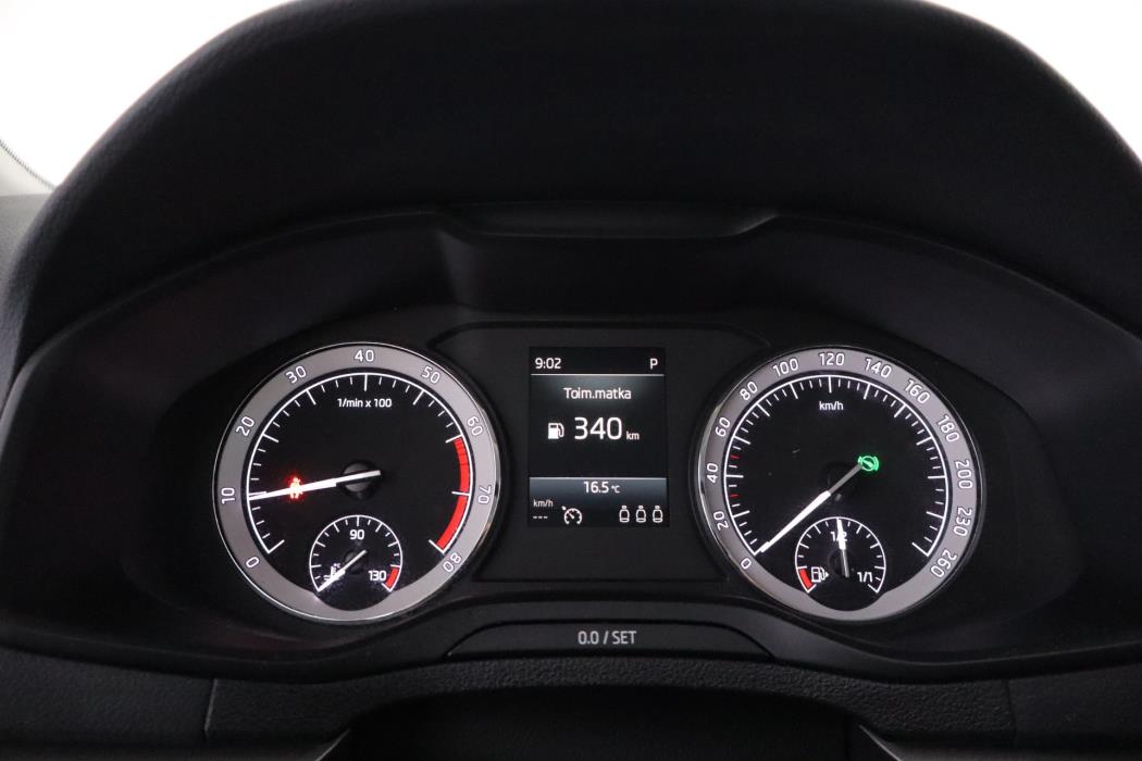 SKODA Karoq 2019