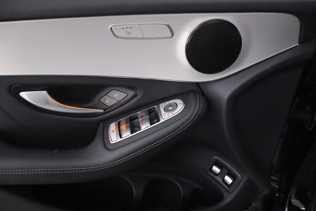 MERCEDES-BENZ GLC 2020