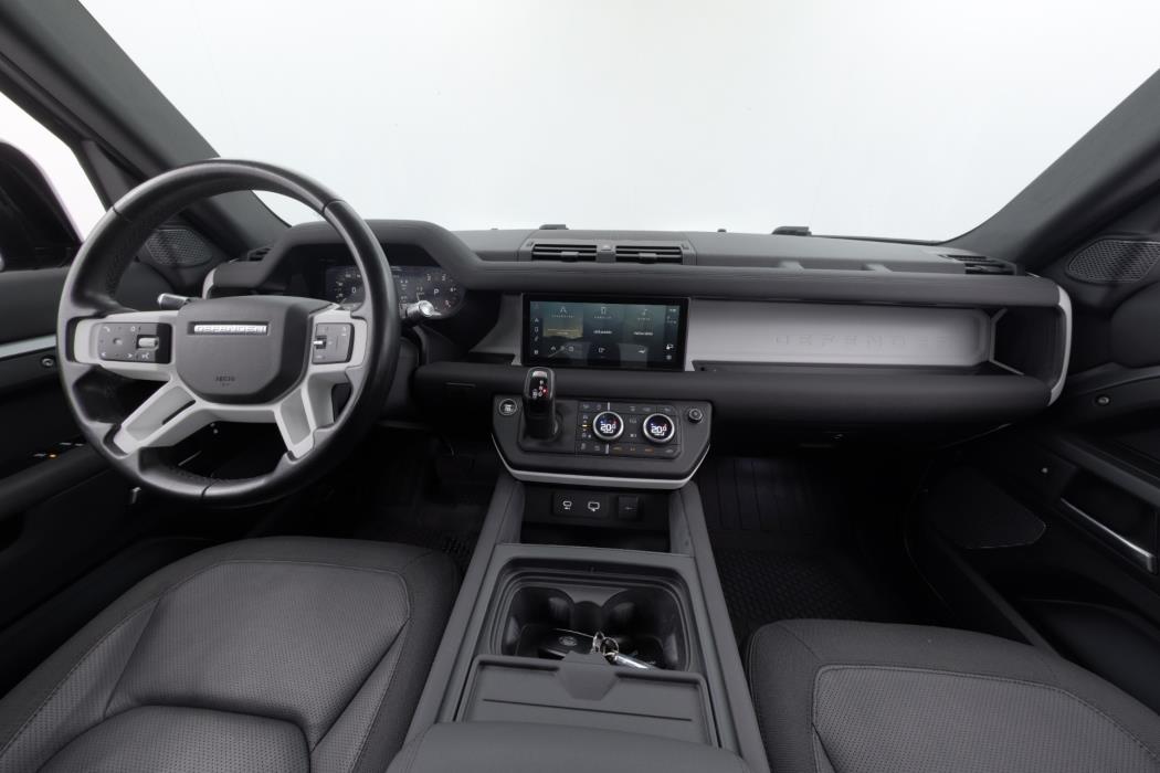 LAND ROVER Defender 2020