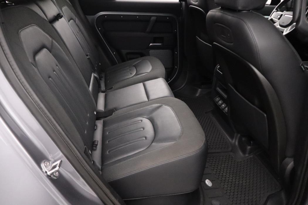 LAND ROVER Defender 2020