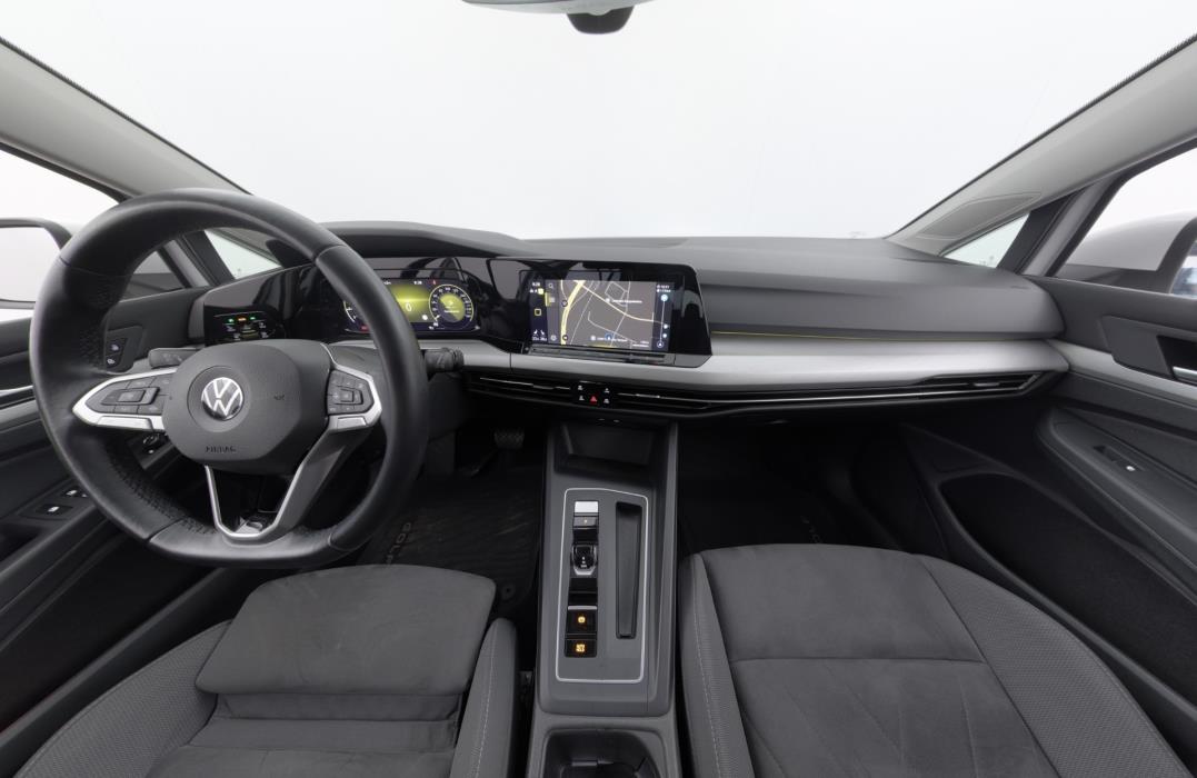 VOLKSWAGEN GOLF 2020