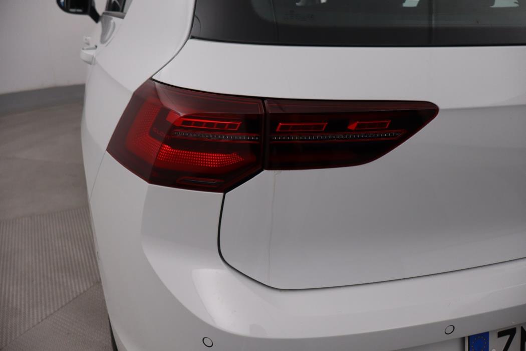 VOLKSWAGEN GOLF 2020