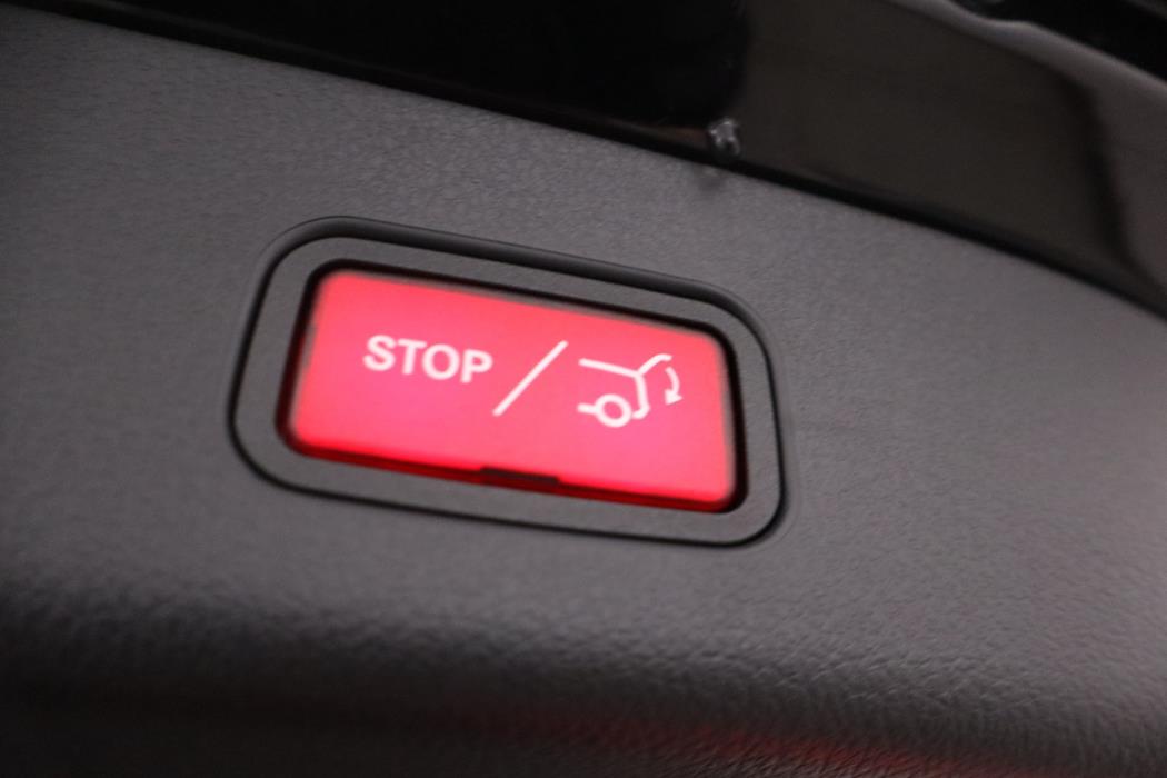 Mercedes-Benz GLC 2025