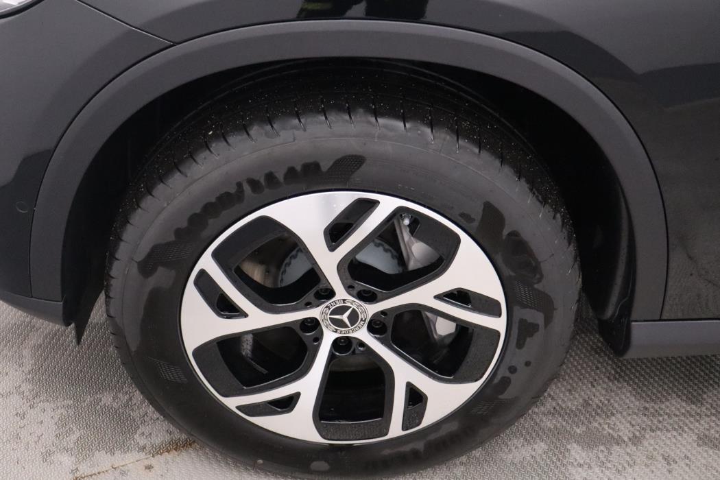 Mercedes-Benz GLC 2025