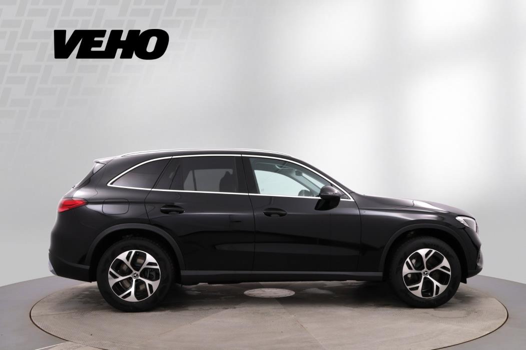 Mercedes-Benz GLC 2025