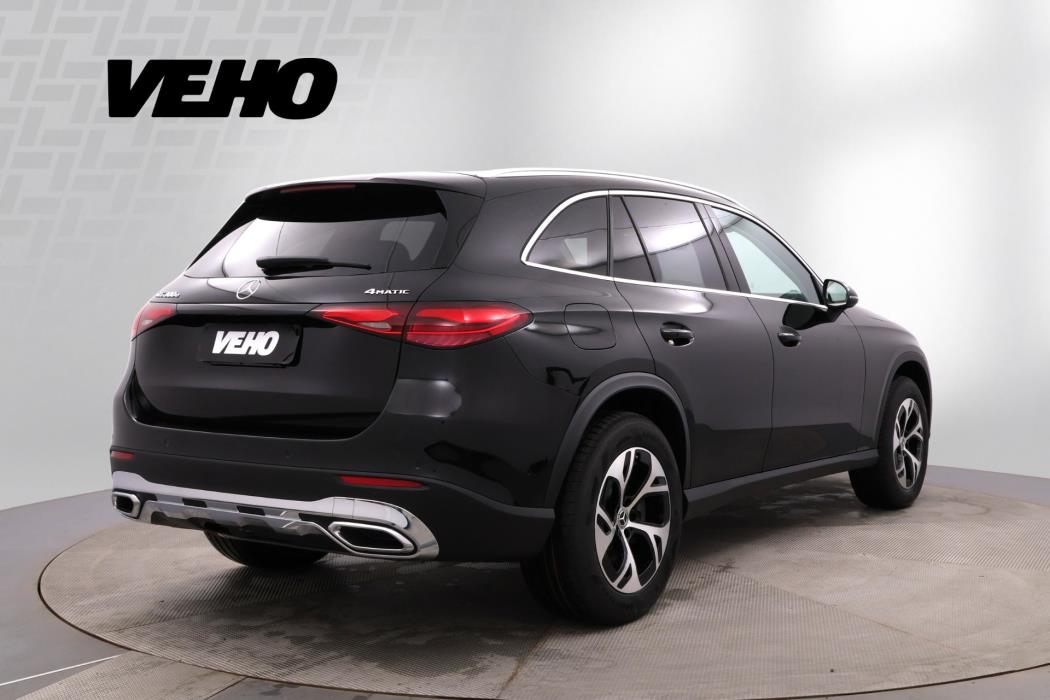 Mercedes-Benz GLC 2025