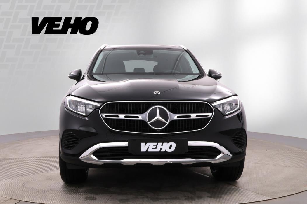 Mercedes-Benz GLC 2025