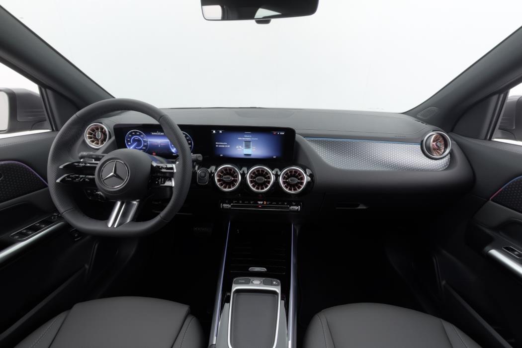 Mercedes-Benz EQA 2025