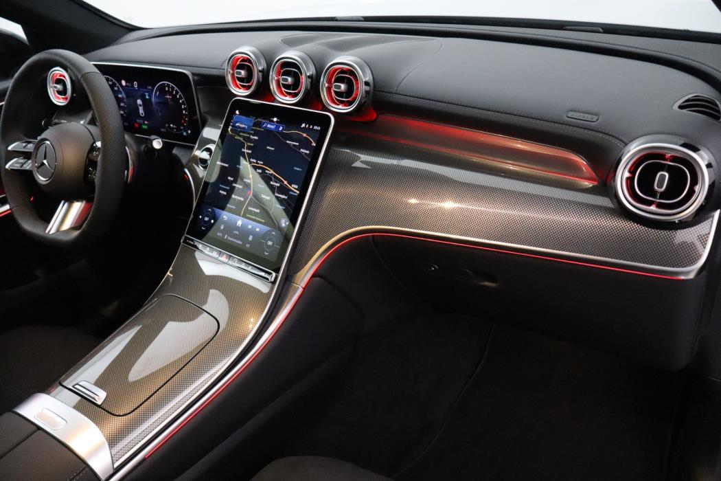 Mercedes-Benz GLC 2025