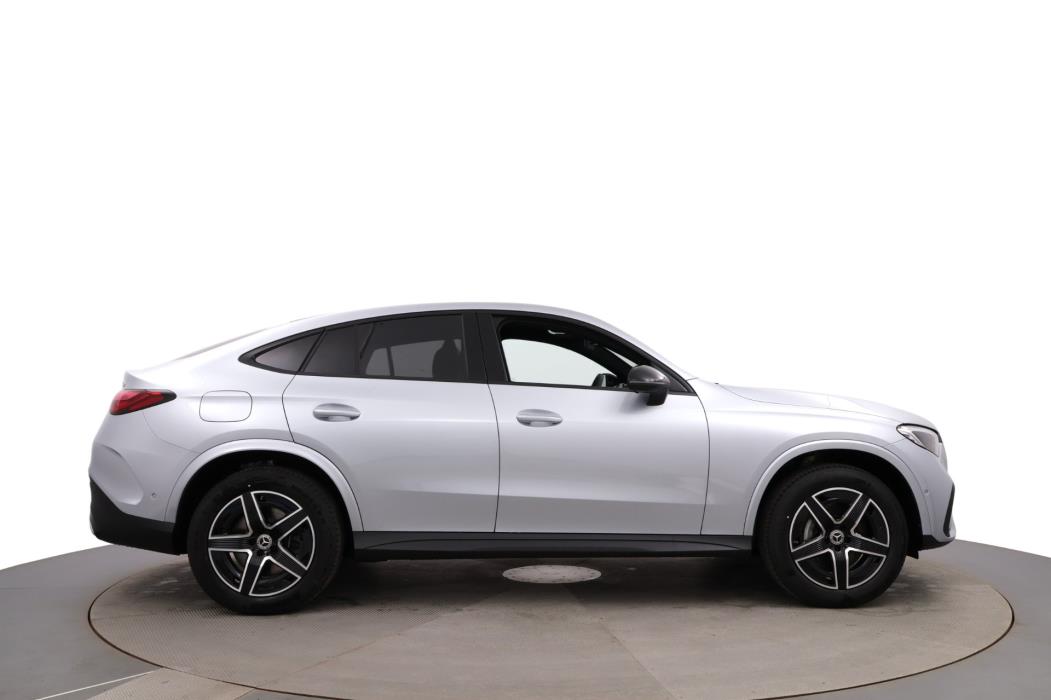 Mercedes-Benz GLC 2025