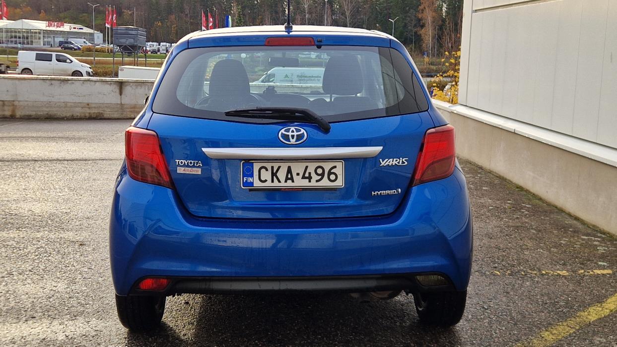 Toyota Yaris 2015