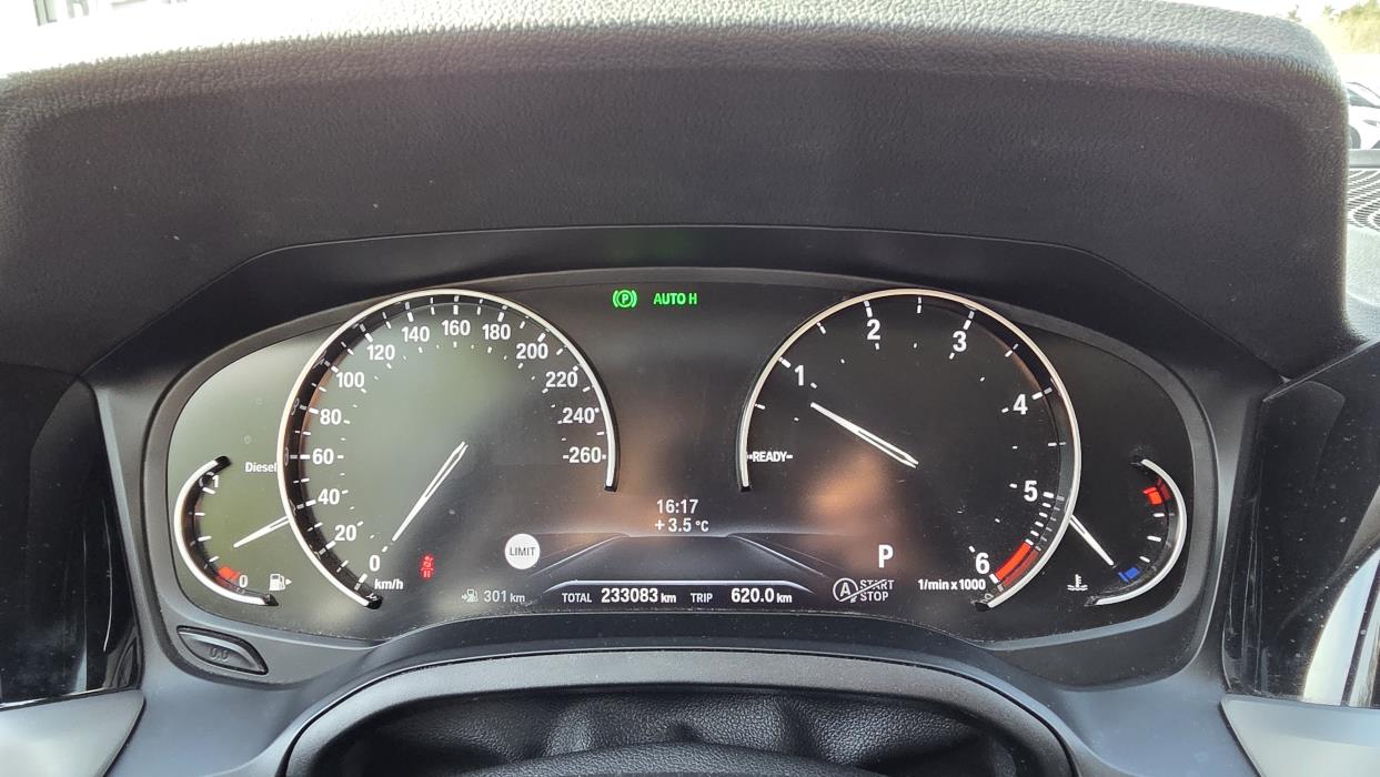 BMW 320 2019
