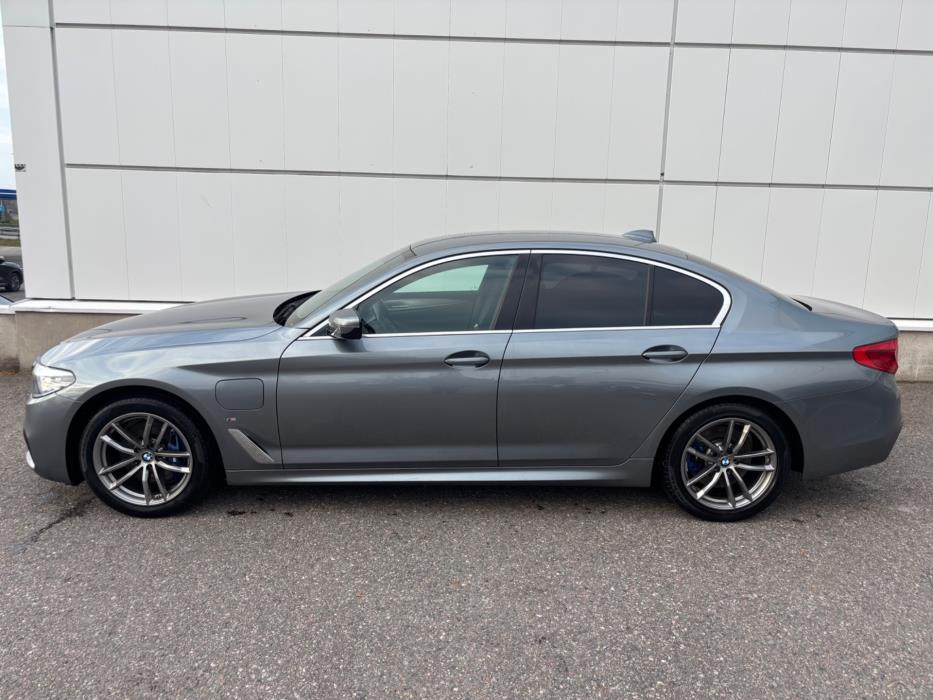 BMW 530 2020