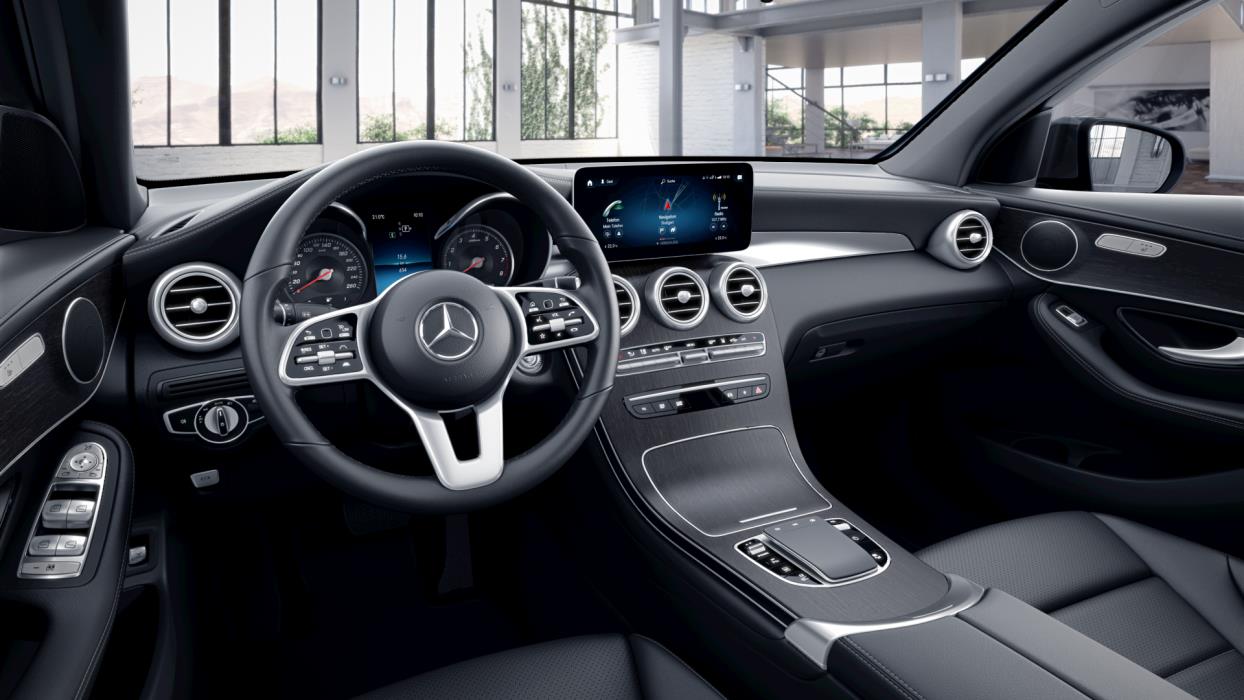 Mercedes-Benz GLC 2023