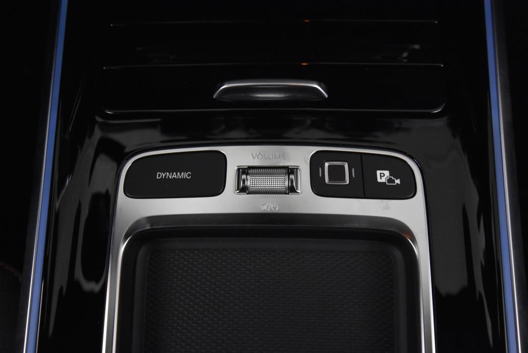 Mercedes-Benz EQB 2024