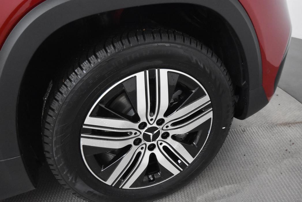 Mercedes-Benz EQB 2024