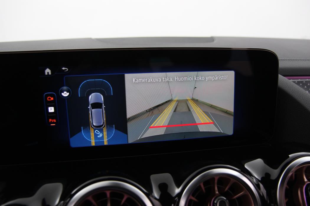 Mercedes-Benz EQA 2025