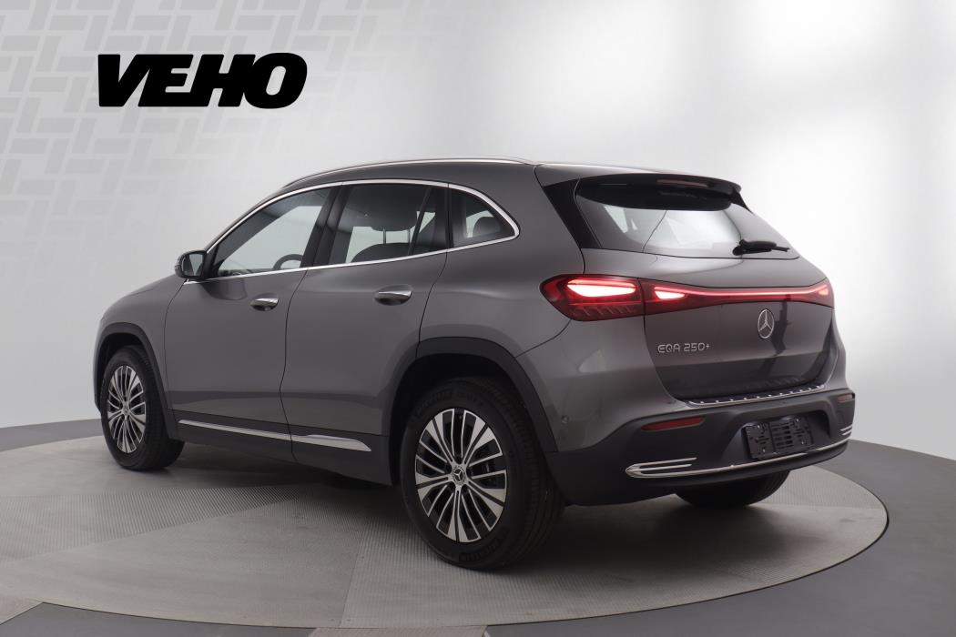 Mercedes-Benz EQA 2025