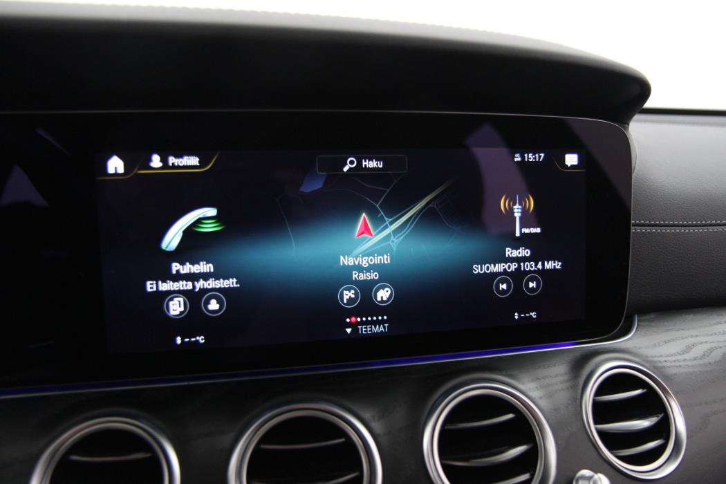 Mercedes-Benz E 2023