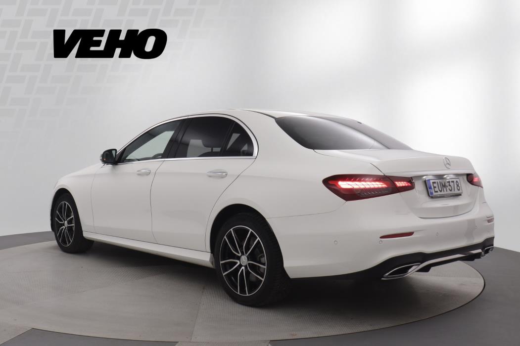 Mercedes-Benz E 2023