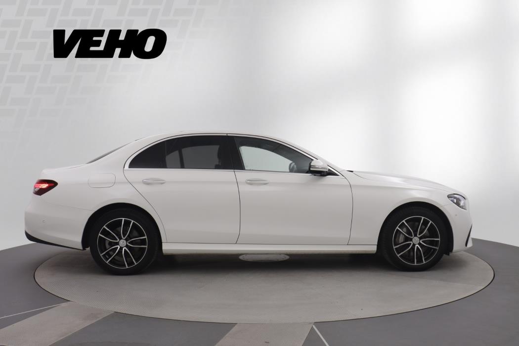 Mercedes-Benz E 2023