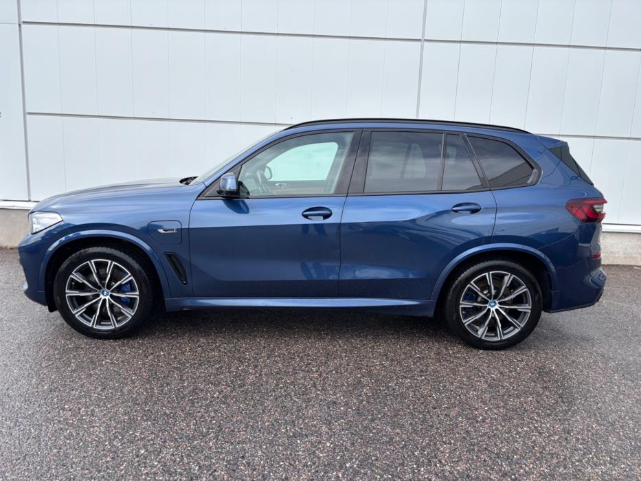 BMW X5 2023