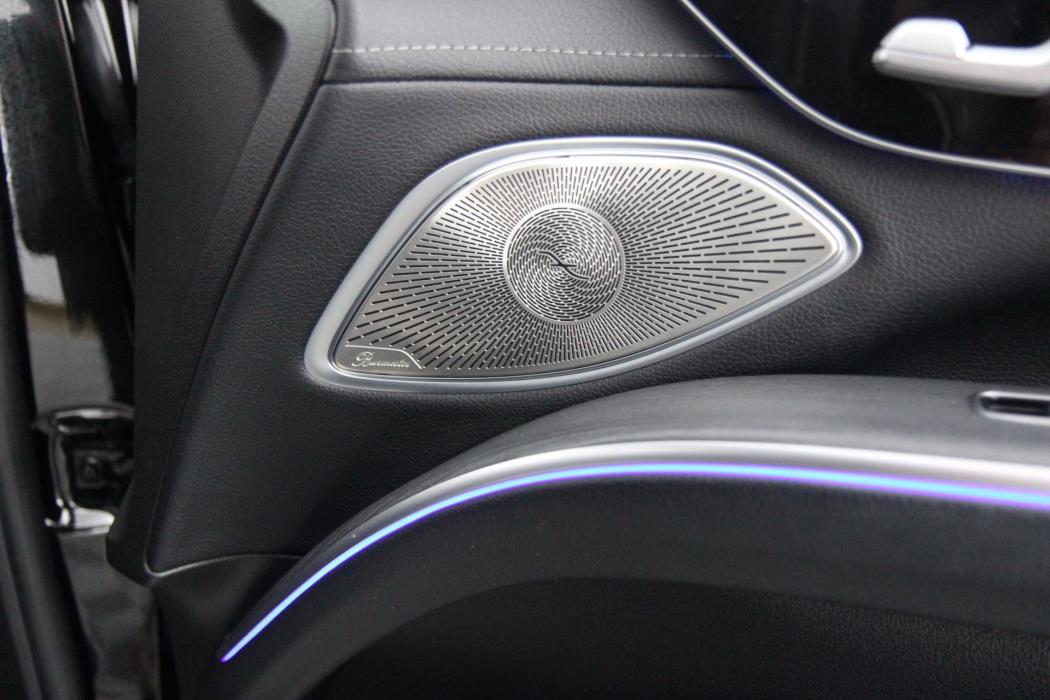 Mercedes-Benz EQS SUV 2023