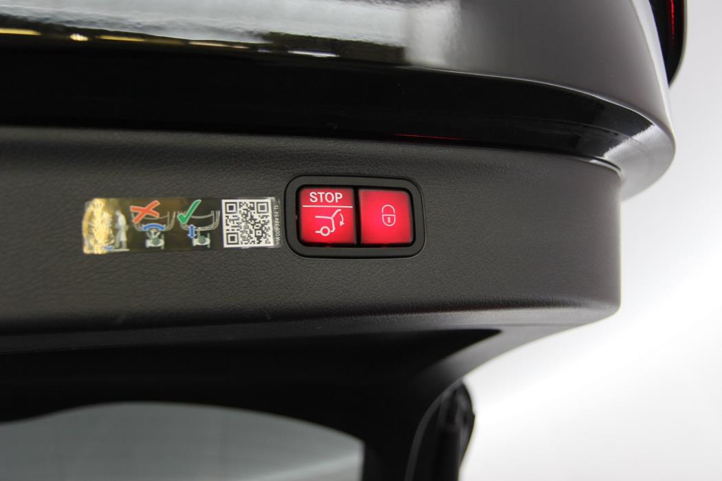 Mercedes-Benz EQS SUV 2023