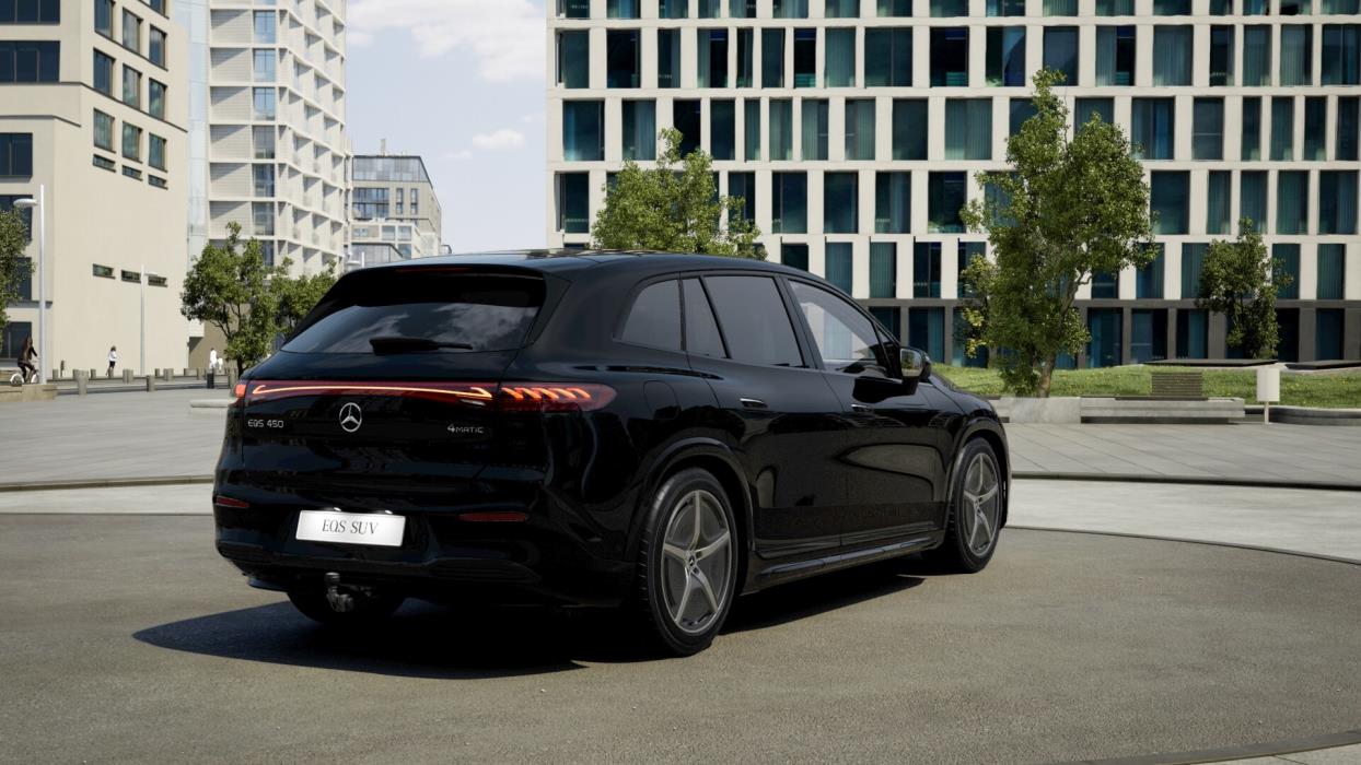 Mercedes-Benz EQS SUV 2023