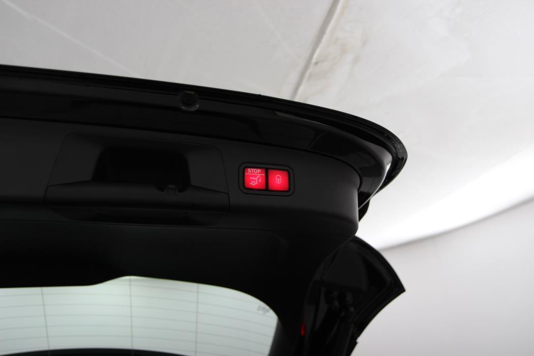 Mercedes-Benz EQA 2025