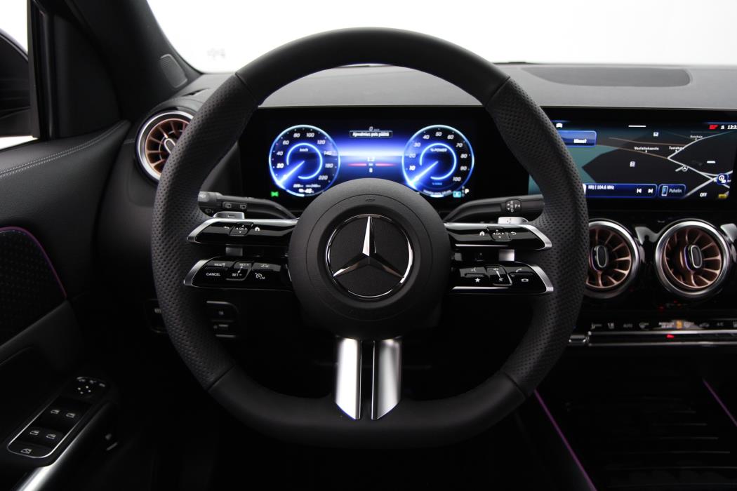 Mercedes-Benz EQA 2025