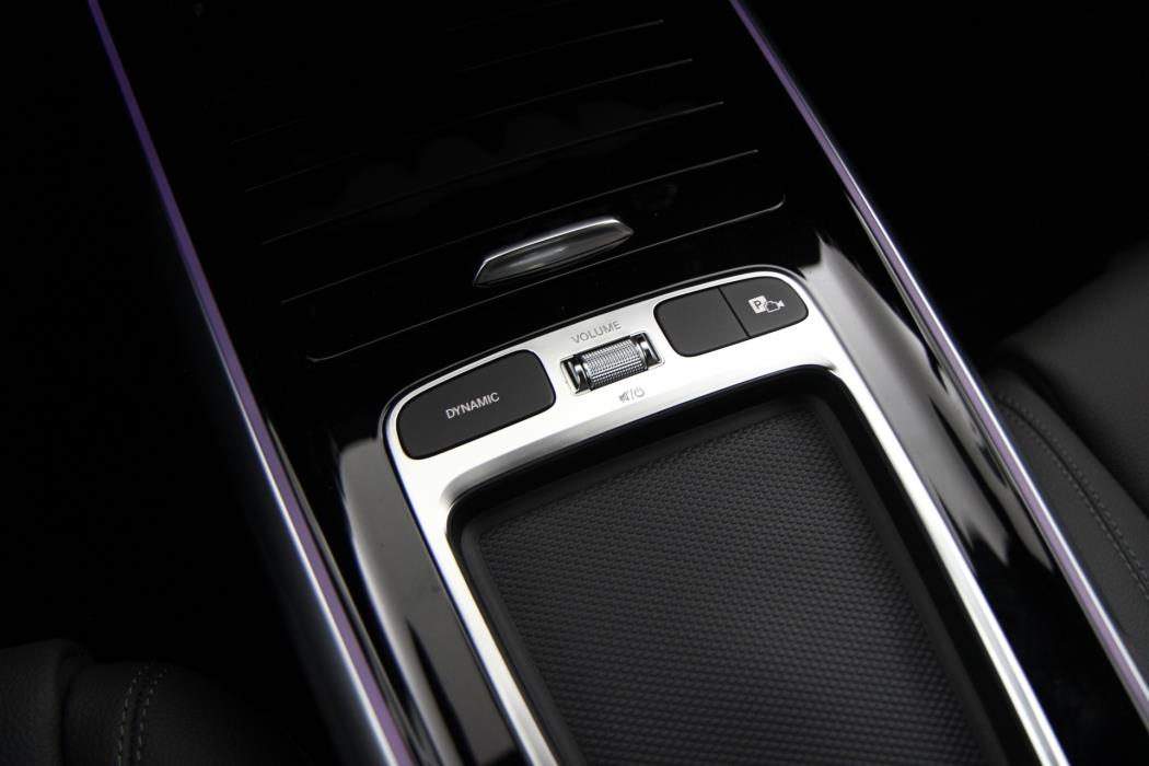 Mercedes-Benz EQA 2025