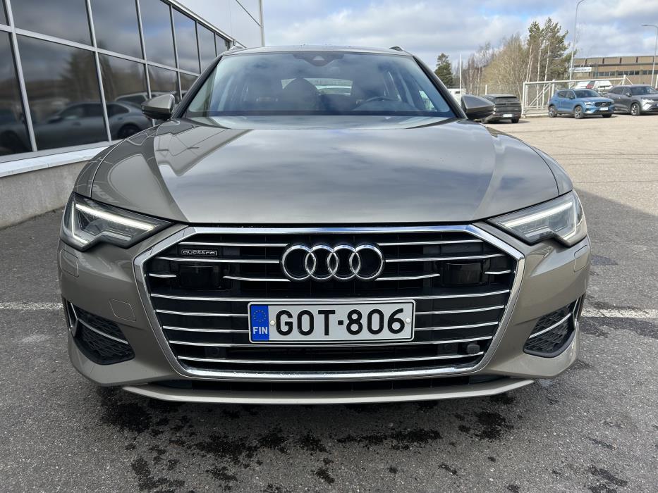 AUDI A6 2021