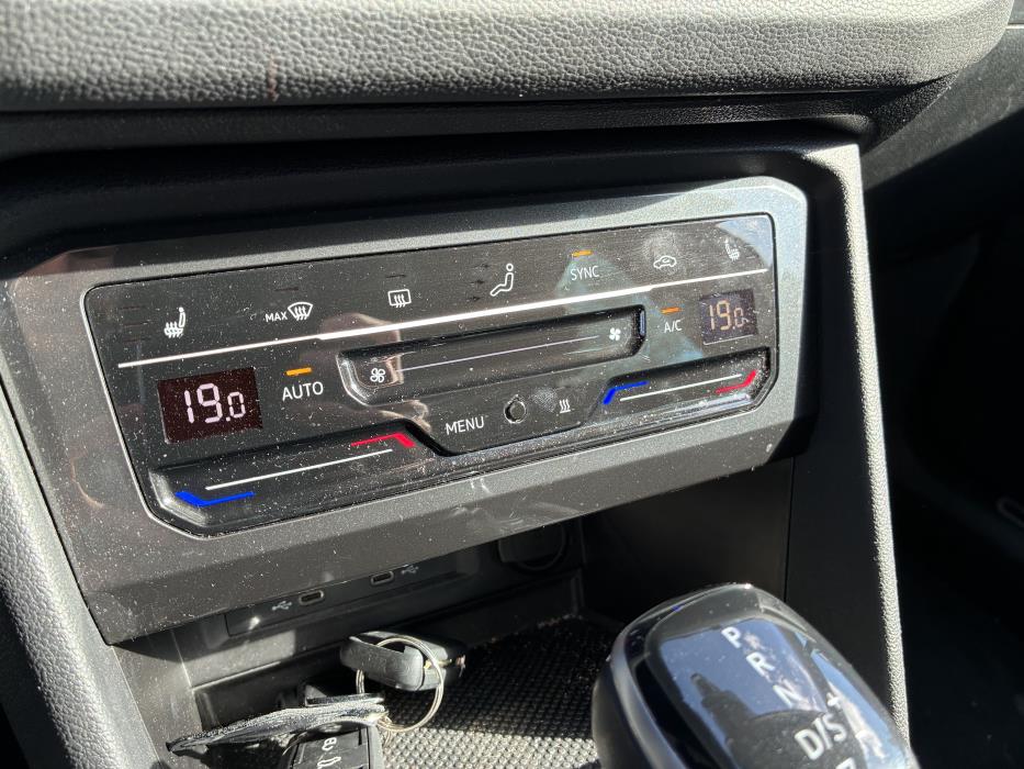 VOLKSWAGEN TIGUAN 2022