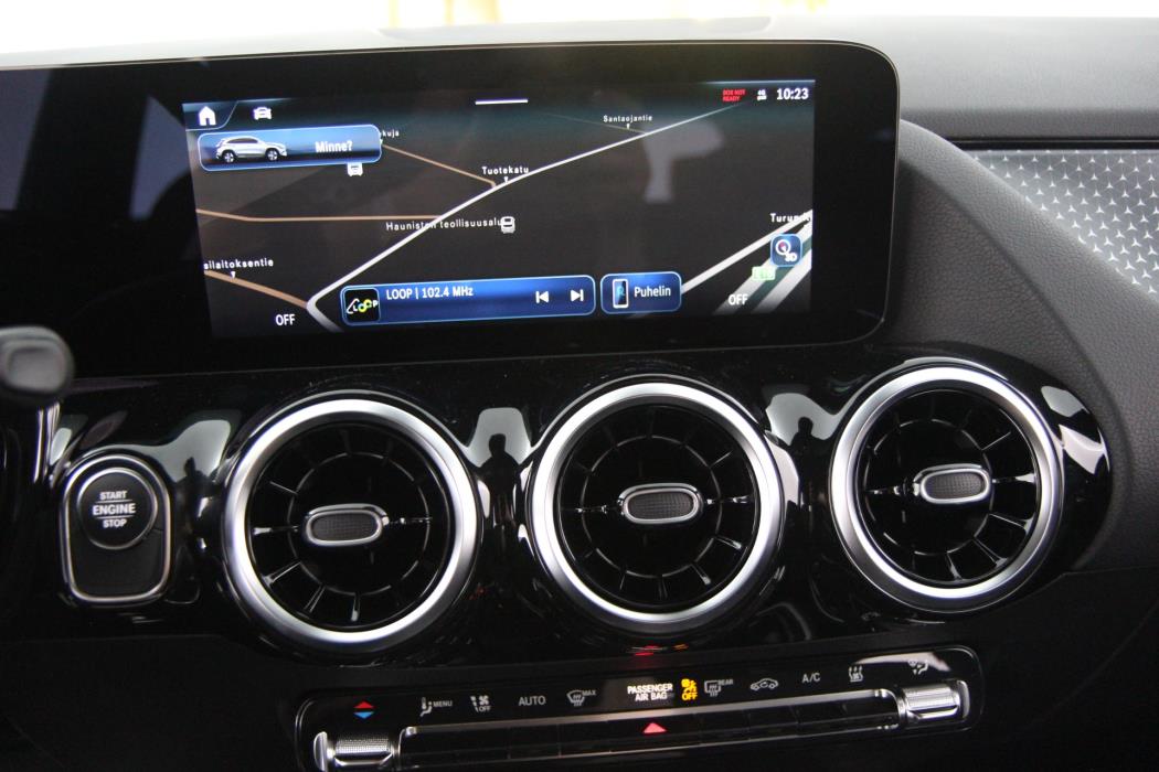 Mercedes-Benz GLA 2025