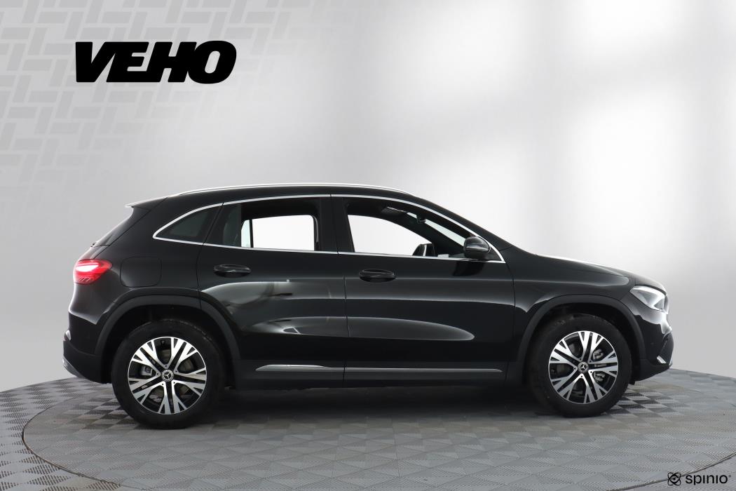 Mercedes-Benz GLA 2025
