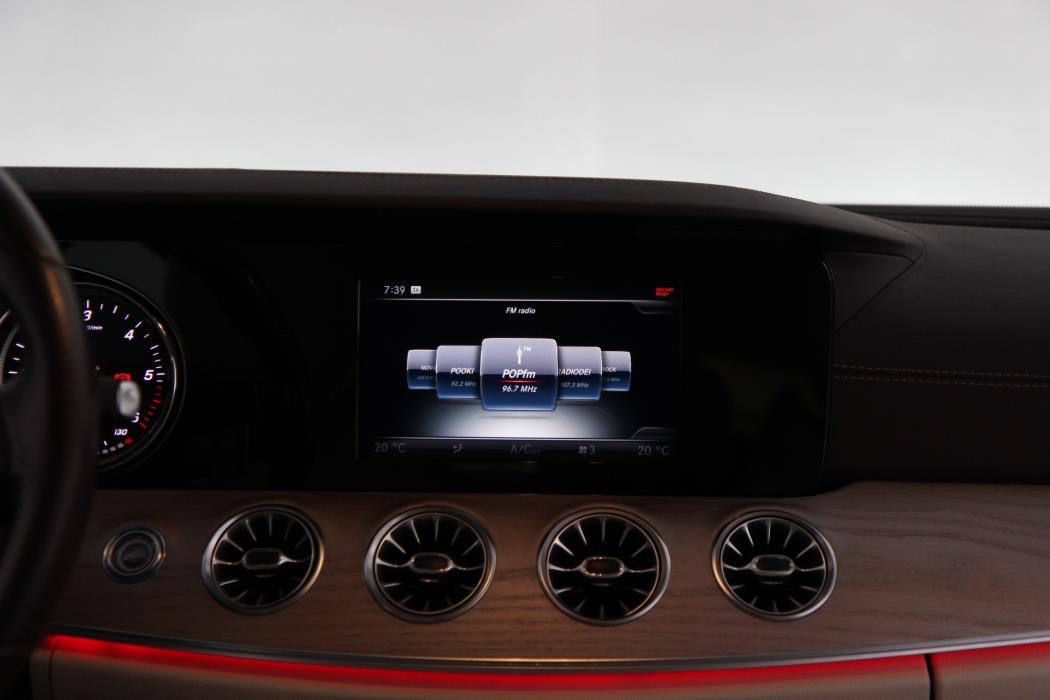 Mercedes-Benz E 2018