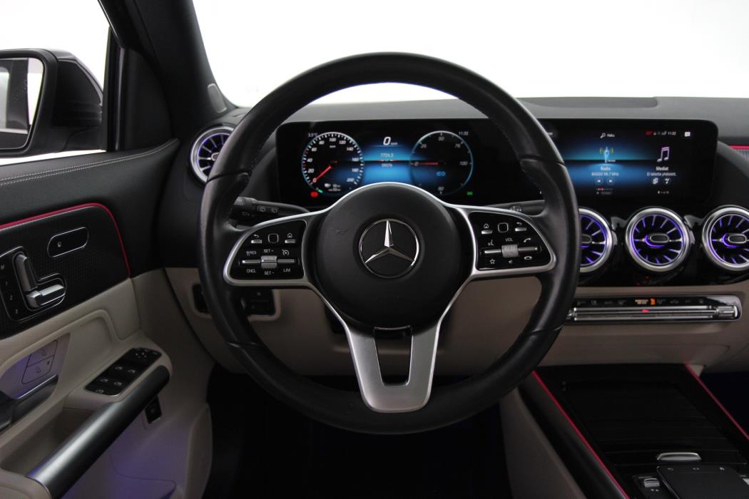 MERCEDES-BENZ EQA 2023