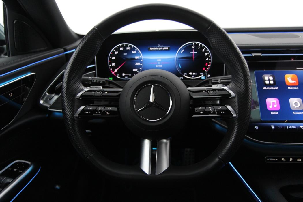 Mercedes-Benz E 2023