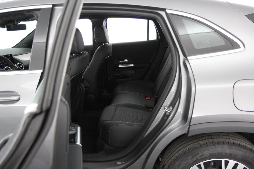 Mercedes-Benz GLA 2026