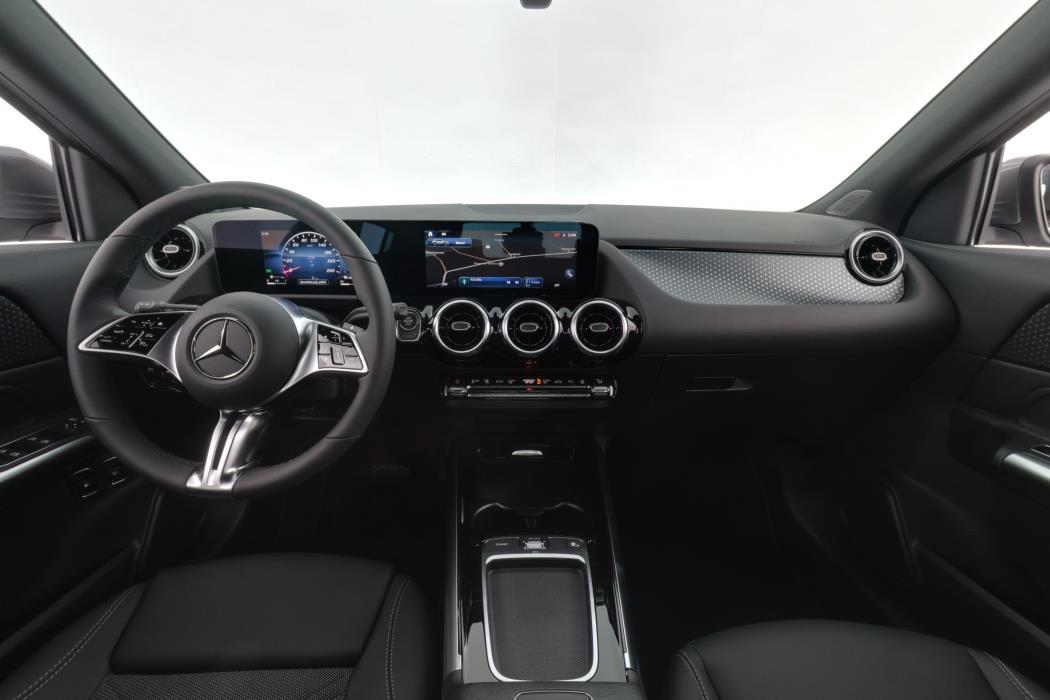 Mercedes-Benz GLA 2026