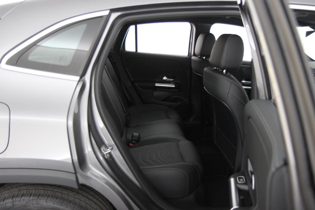 Mercedes-Benz GLA 2026