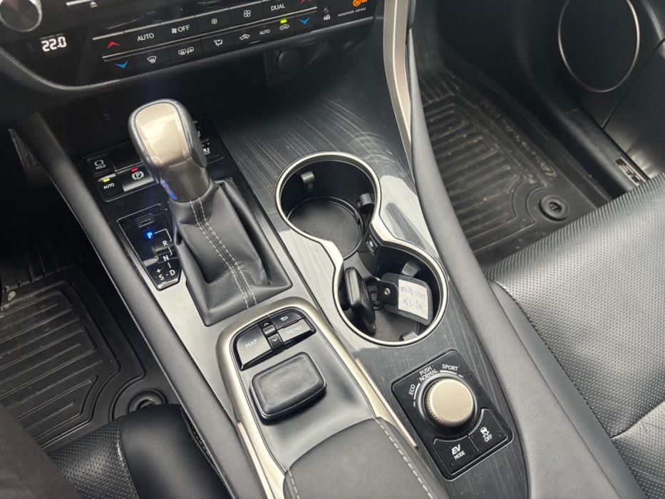Lexus RX 2019