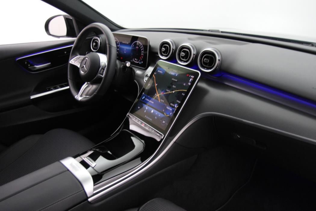 Mercedes-Benz C 2025