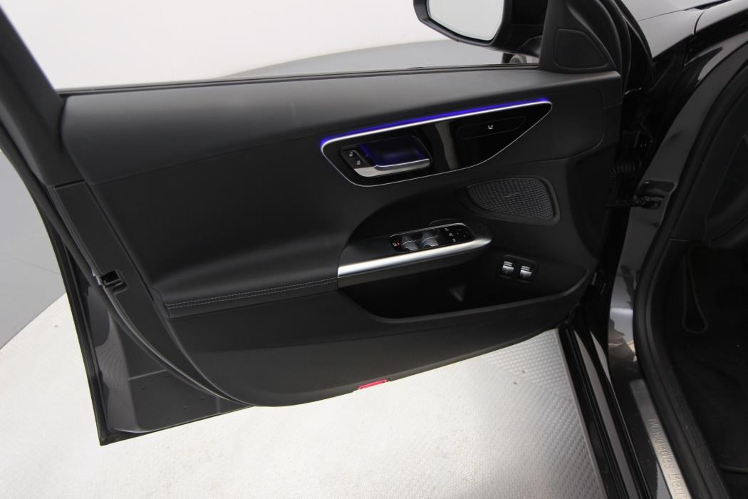 Mercedes-Benz C 2025