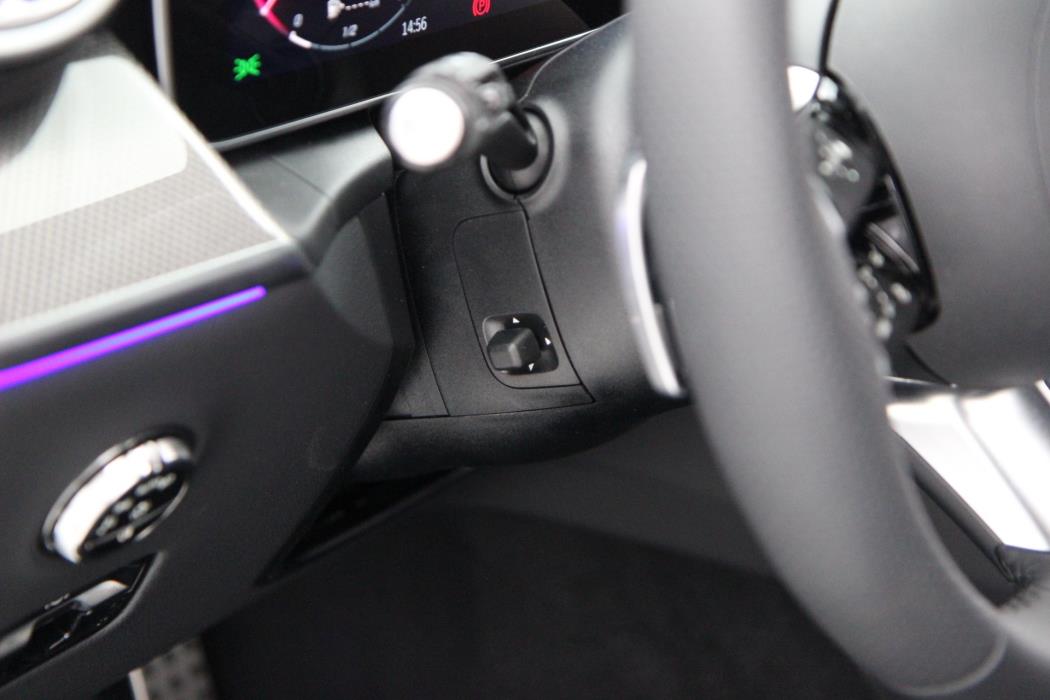 Mercedes-Benz GLC 2025