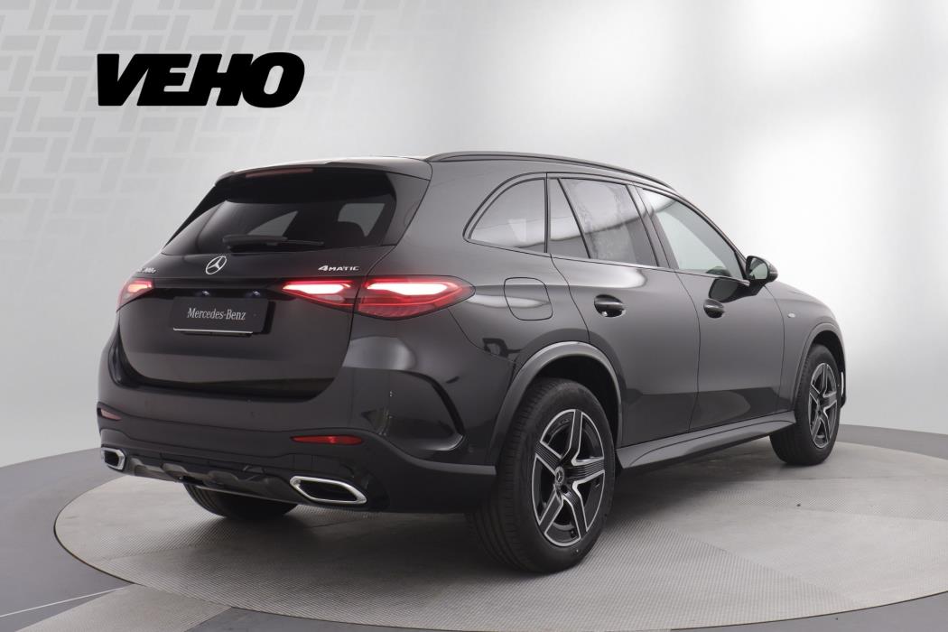 Mercedes-Benz GLC 2025