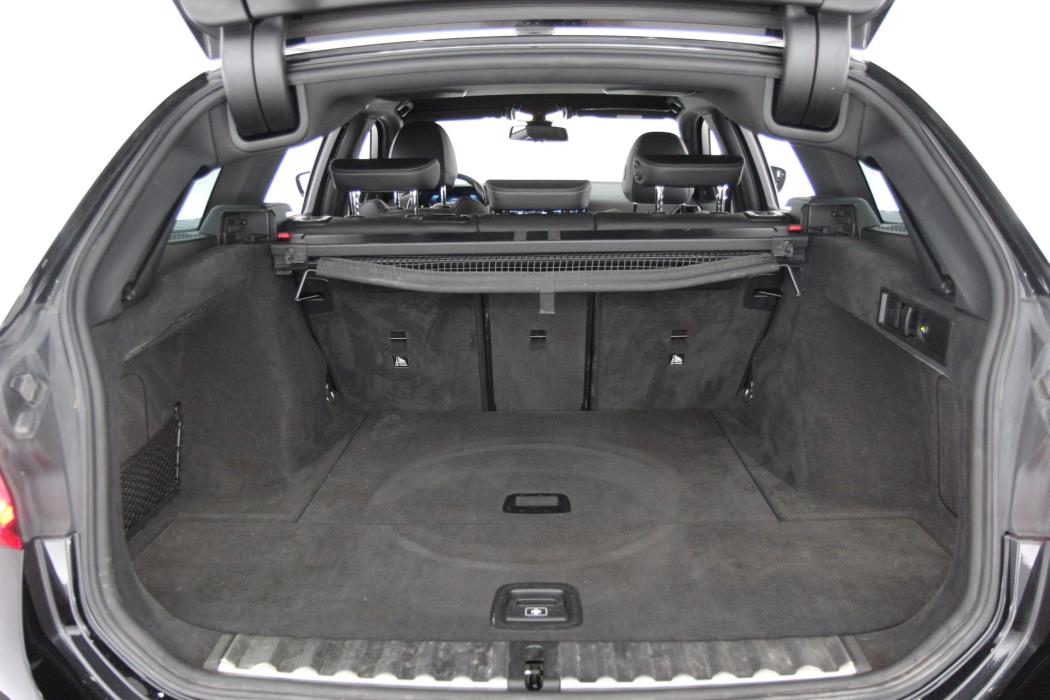 BMW 320 2023