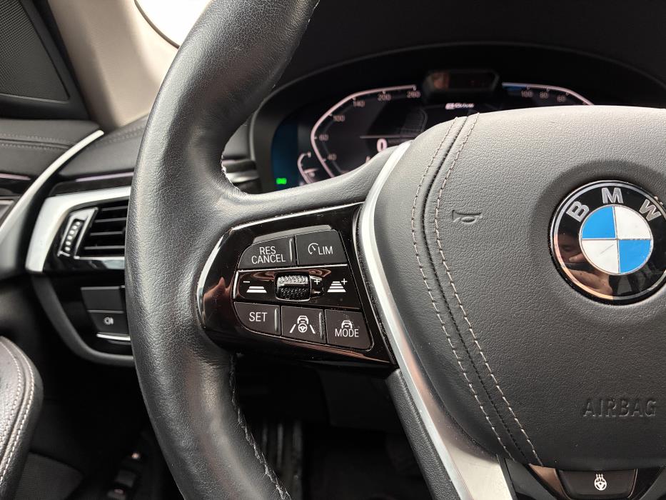 BMW 530 2021